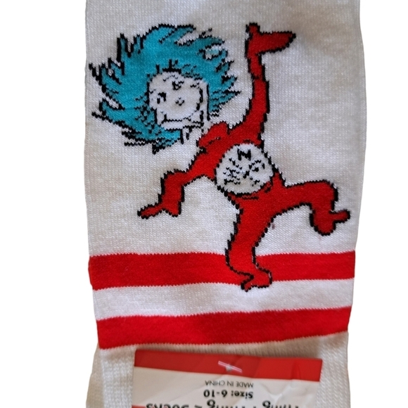 SPIRIT HALLOWEEN DR. SEUSS Thing 1 2 knee high socks 6-10 cartoon graphics Fun - Picture 4 of 5
